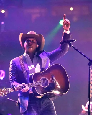 Jon Pardi Santa Cruz