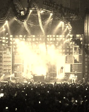 Motley Crue Mountain View