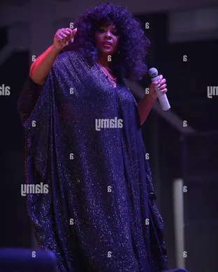 Syleena Johnson Oakland